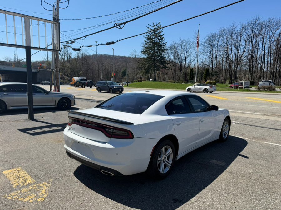 Used 2019 Dodge Charger SXT w/ Leather Interior Group image 11