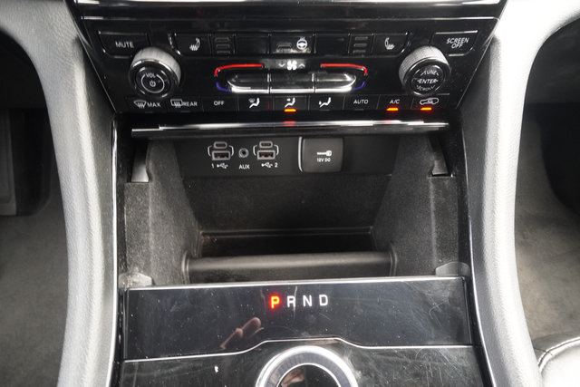 Used 2021 Jeep Grand Cherokee L Limited RWD image 18