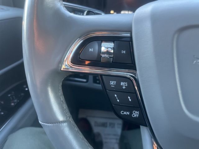 Used 2021 Lincoln Navigator Reserve w/ Equipment Group 208A image 32