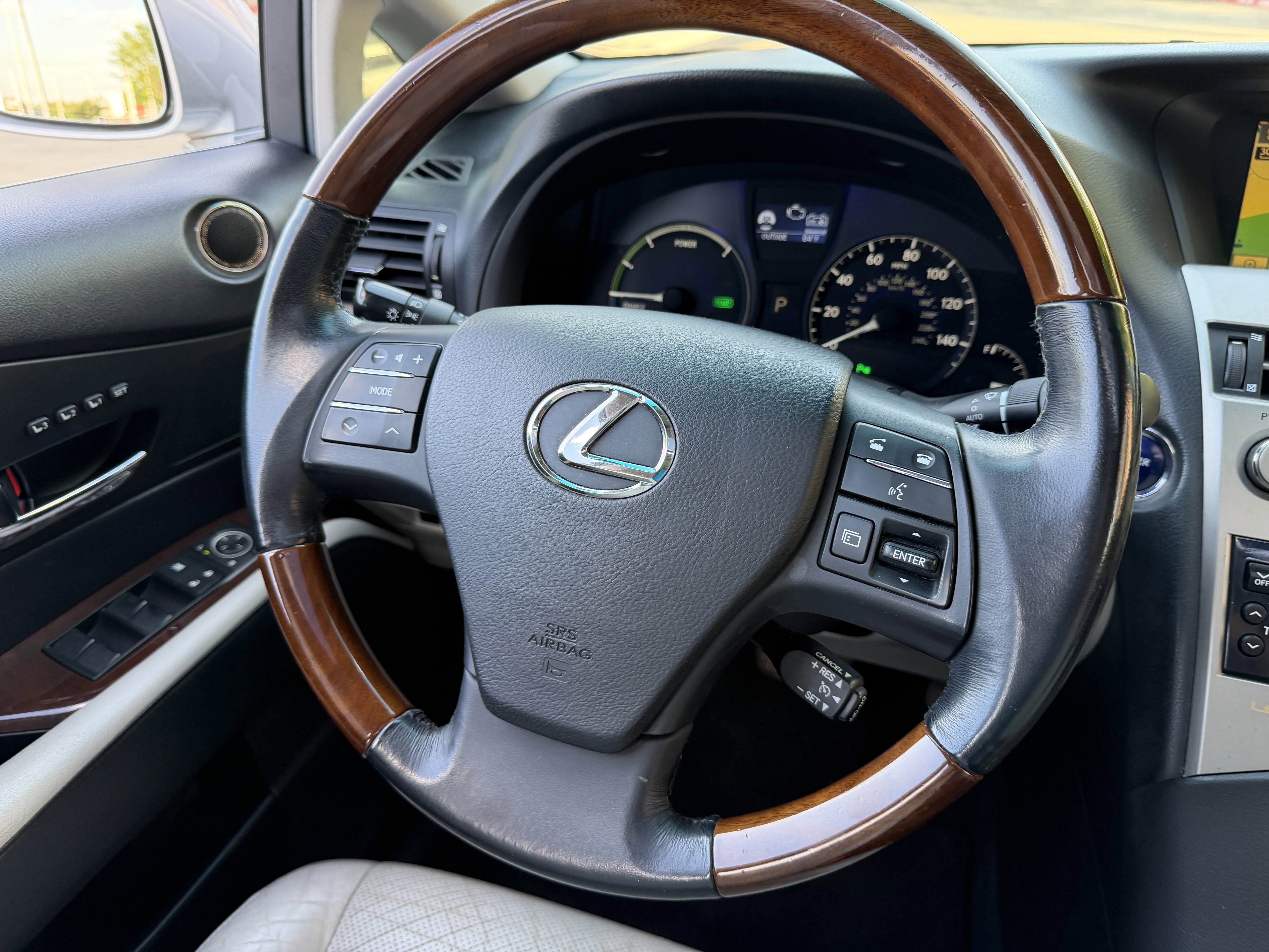 Used 2010 Lexus RX 450h 2WD image 24