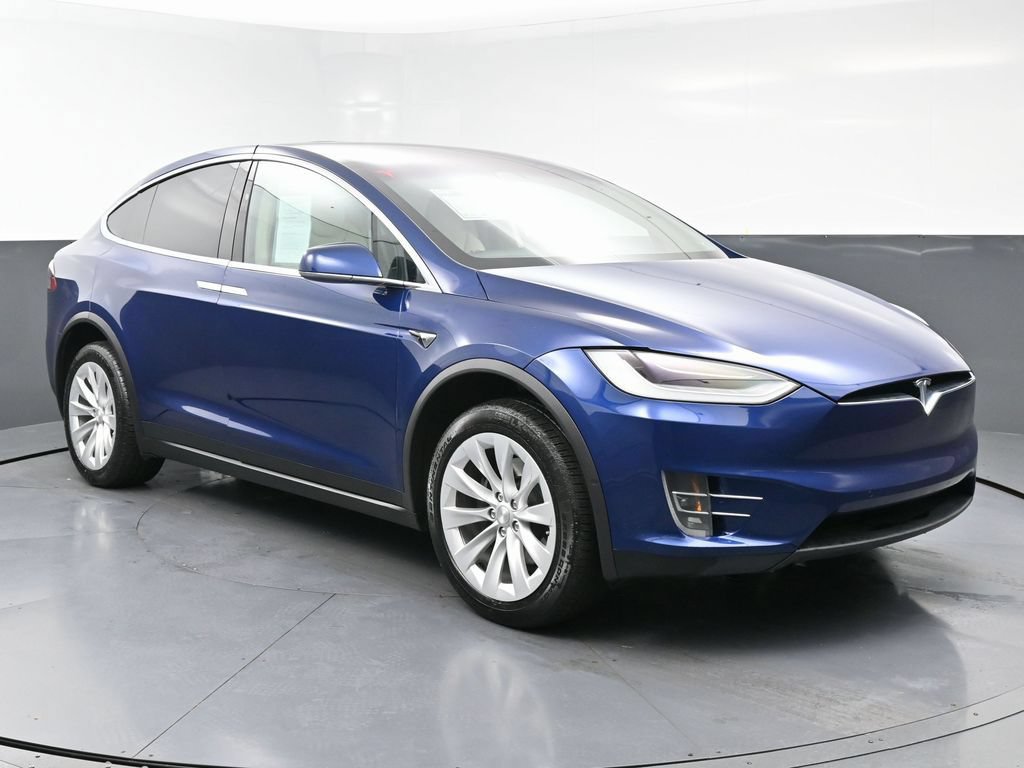 Used 2017 Tesla Model X 100D AWD/4WD image 3