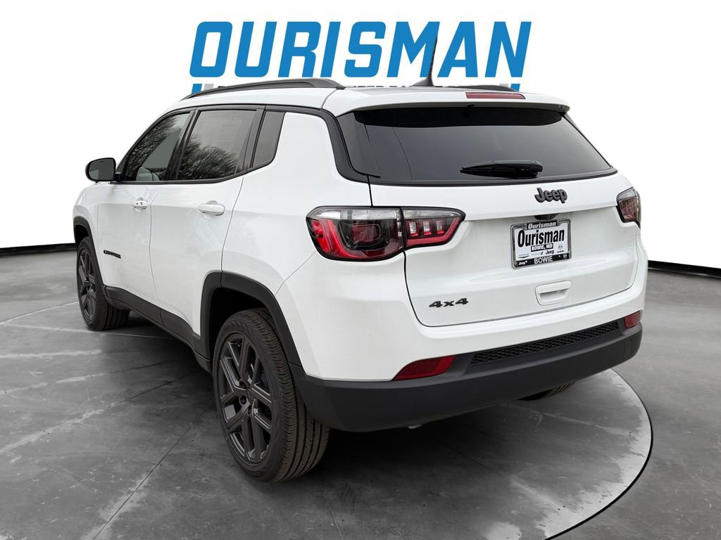 New 2026 Jeep Compass Latitude image 4