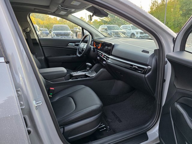 New 2026 Kia Sportage EX image 11