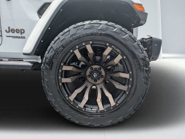 Used 2022 Jeep Wrangler Unlimited Rubicon AWD/4WD image 10