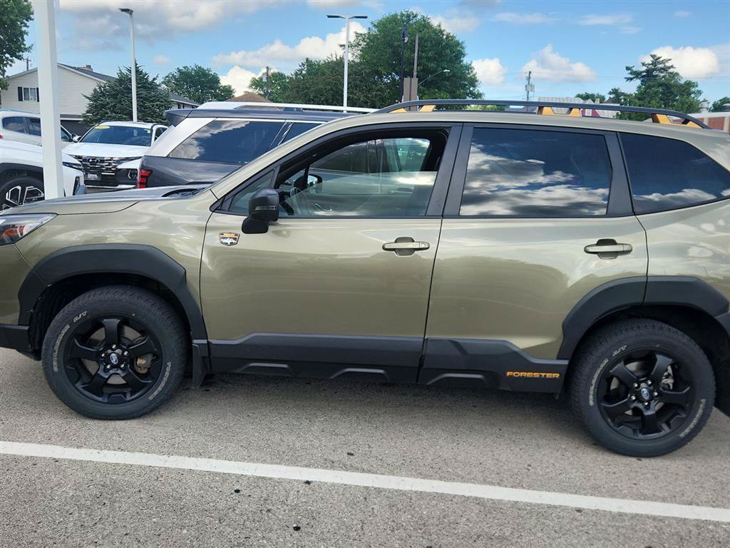 Used 2022 Subaru Forester Wilderness AWD/4WD image 6