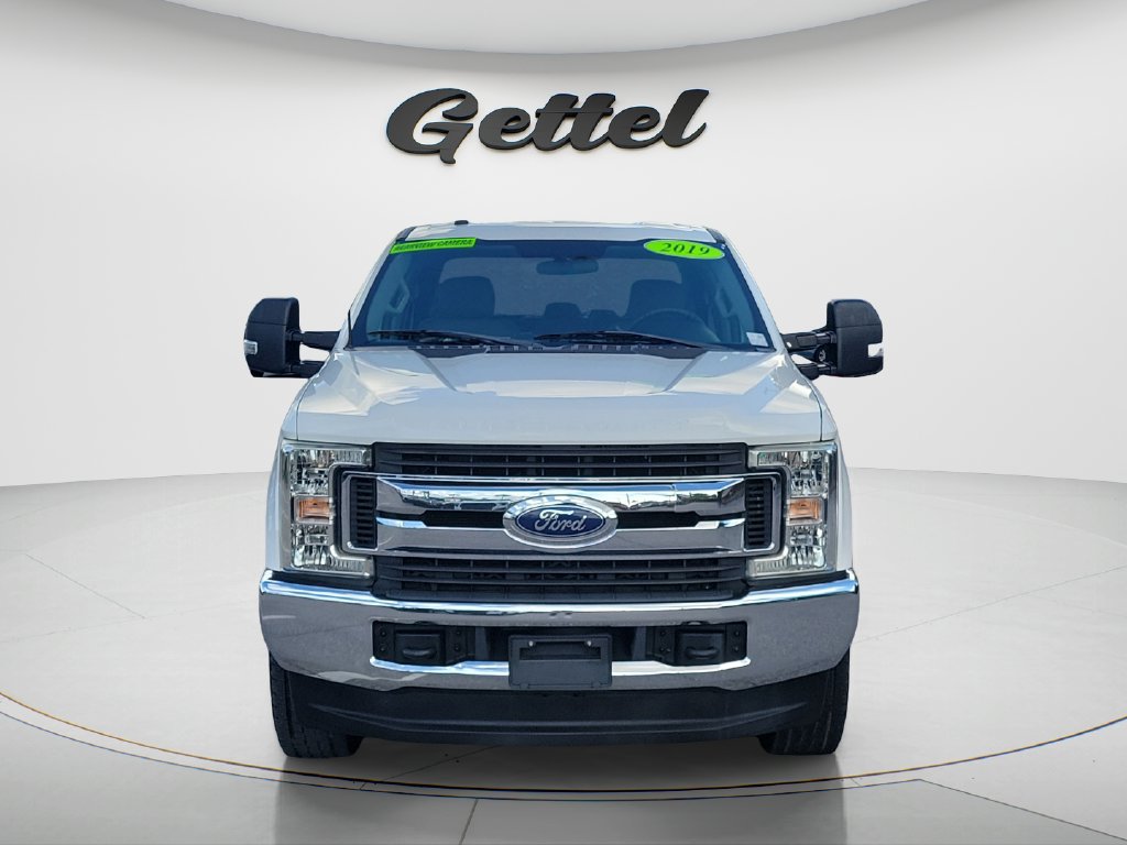 Used 2019 Ford F250 XLT AWD/4WD image 2