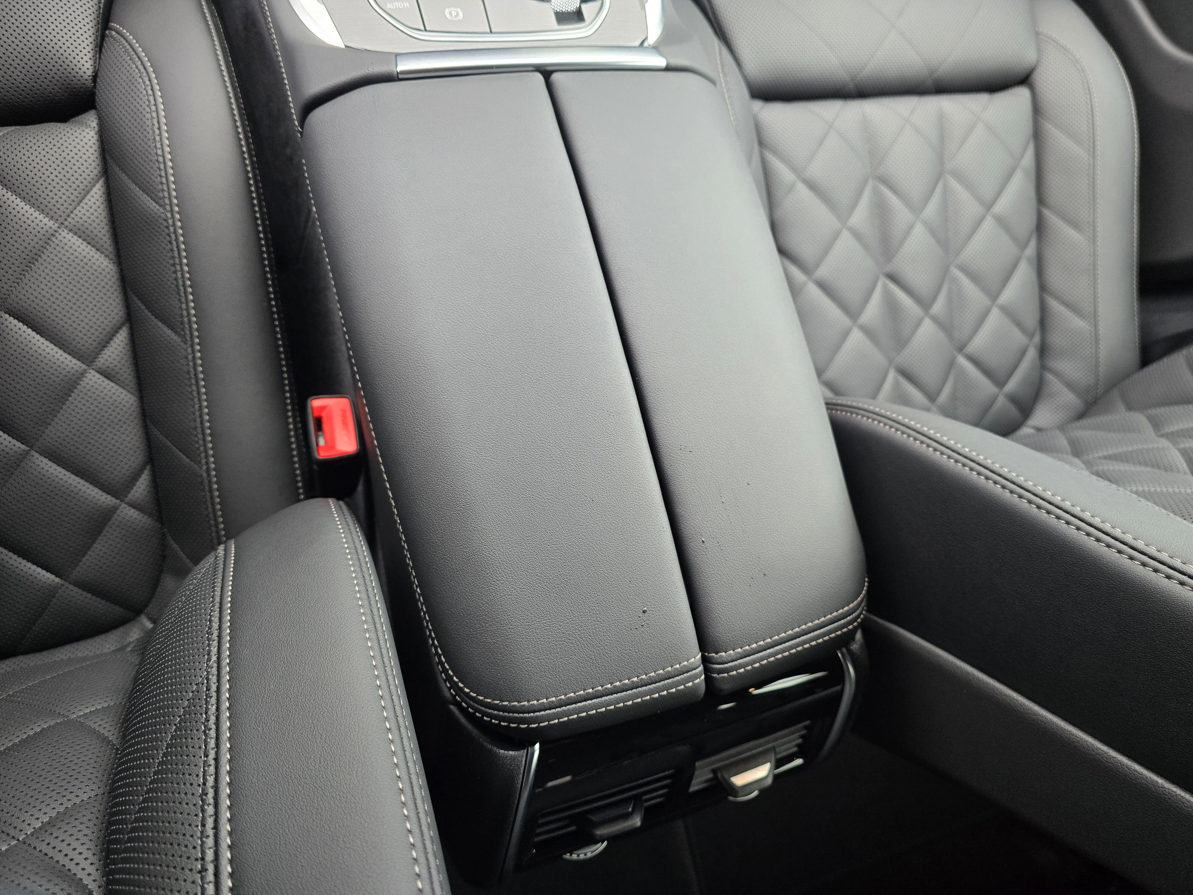 New 2026 BMW X7 xDrive40i w/ M Sport Package image 56