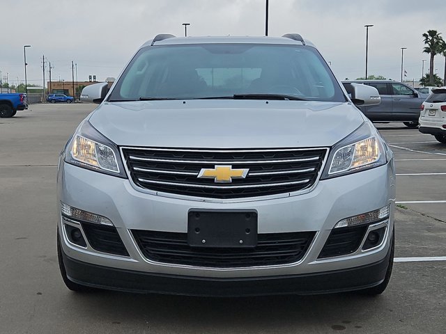 Used 2016 Chevrolet Traverse LT image 2
