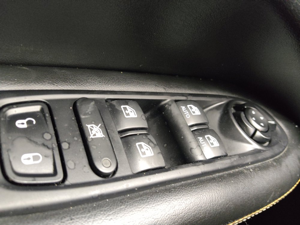 Used 2019 Jeep Compass Latitude w/ Cold Weather Group image 27