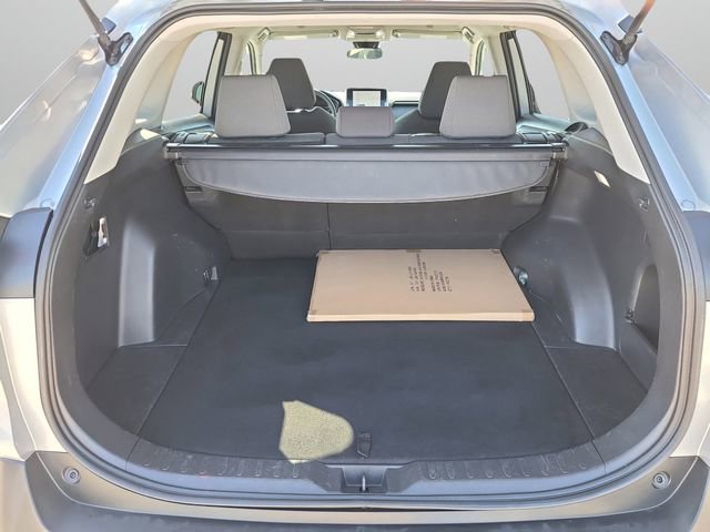 Used 2024 Toyota RAV4 XLE image 12