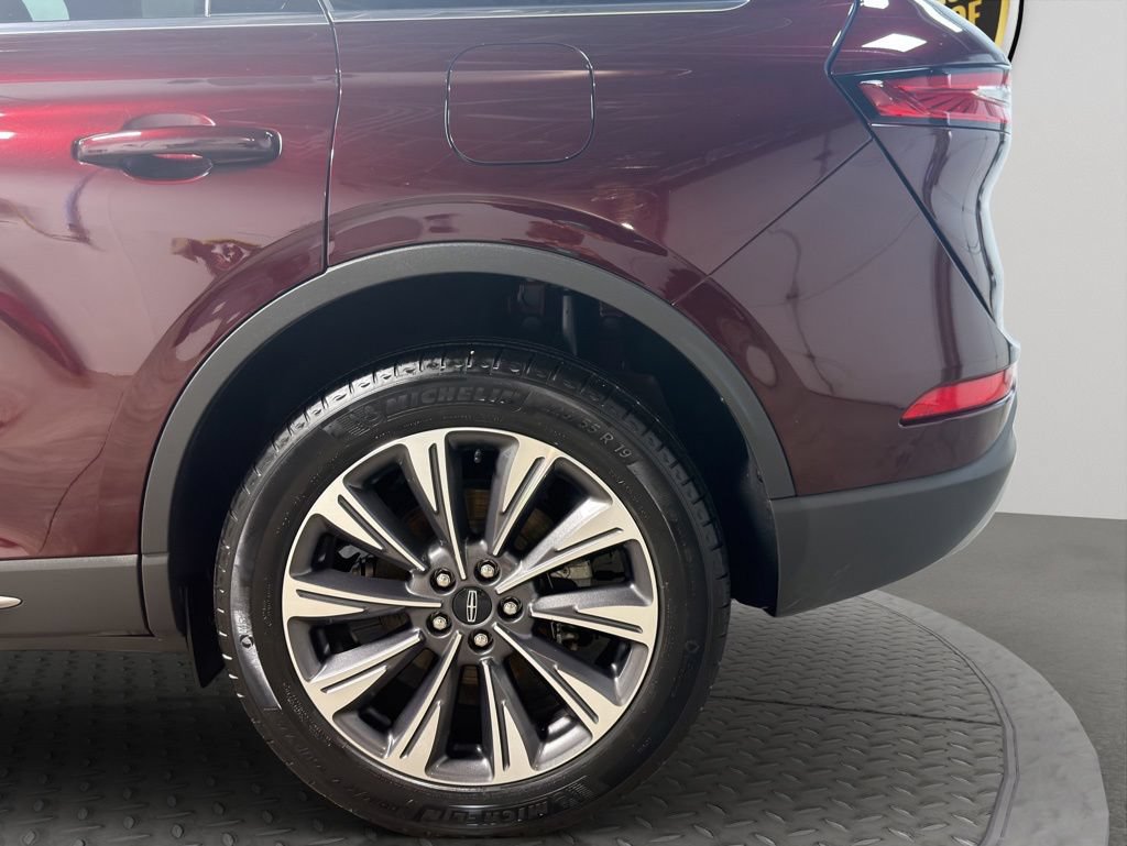 Used 2021 Lincoln Corsair Reserve AWD/4WD image 28
