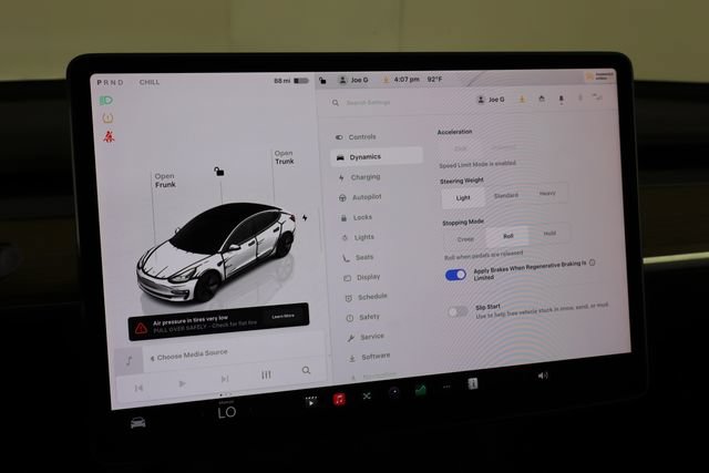 Used 2023 Tesla Model 3 Standard Range RWD image 28
