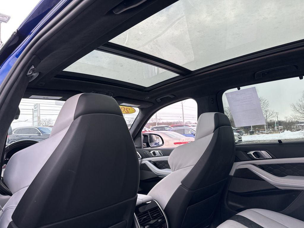 Used 2022 BMW X5 M w/ Executive Package image 42