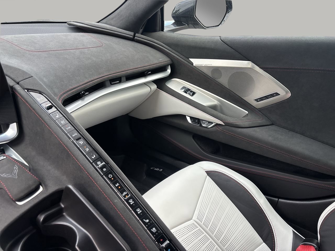 Used 2023 Chevrolet Corvette Stingray Premium Cpe image 15