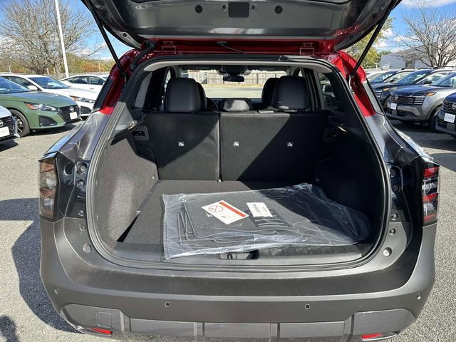New 2026 Nissan Kicks SR image 12