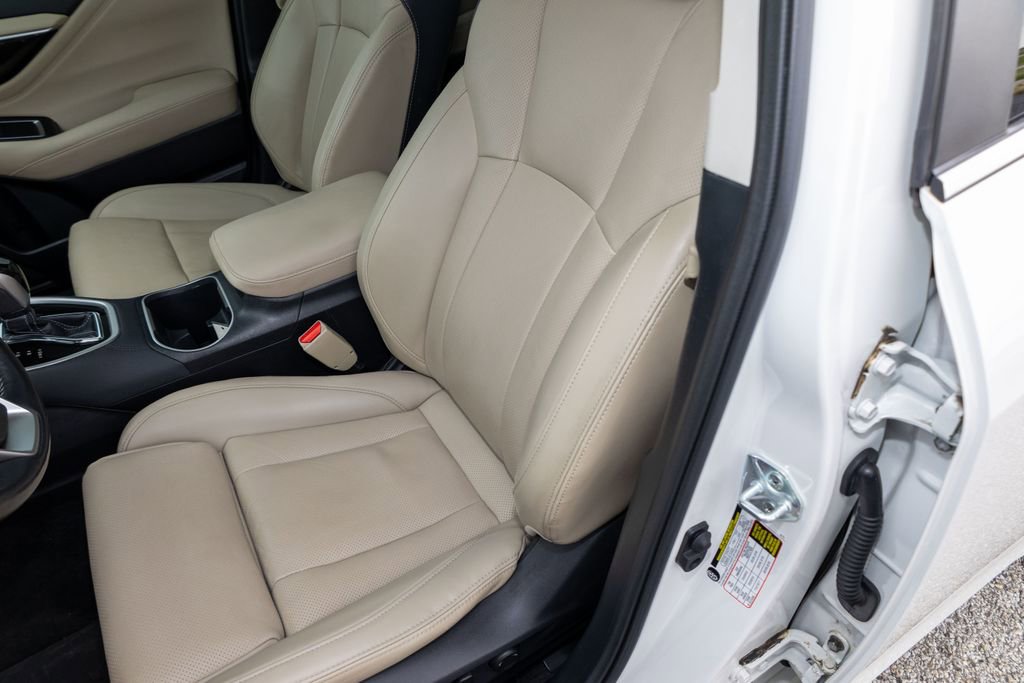 Used 2022 Subaru Legacy Limited image 10