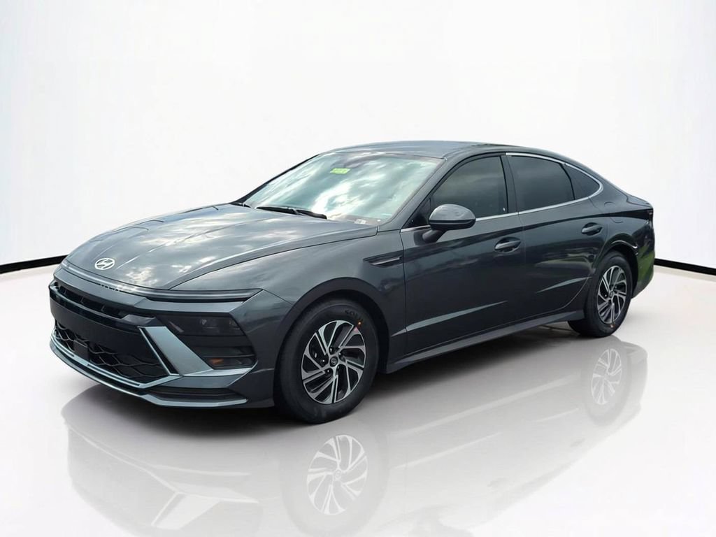 New 2026 Hyundai Sonata Blue FWD image 9