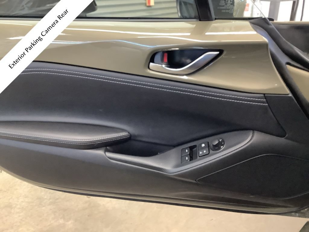 Certified 2024 MAZDA MX-5 Miata Grand Touring RWD image 17
