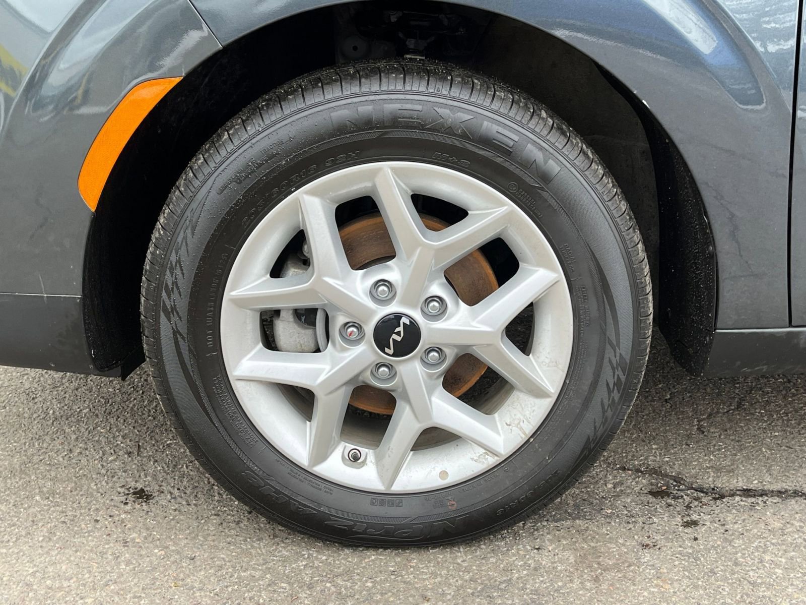 Used 2025 Kia Soul LX w/ LX Technology Package image 25