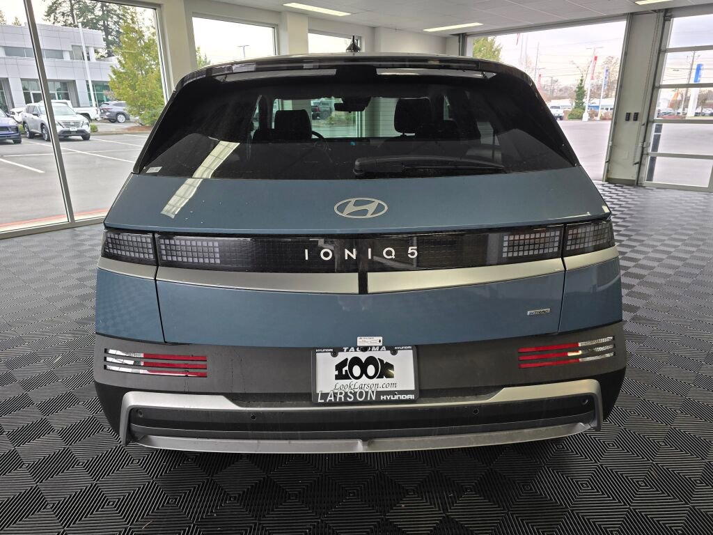 New 2026 Hyundai Ioniq 5 SE image 5
