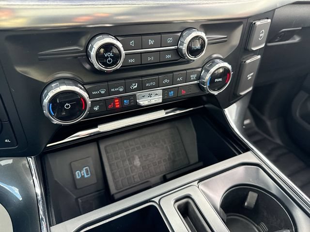 Used 2022 Ford F150 Lariat w/ Equipment Group 502A High AWD/4WD image 19