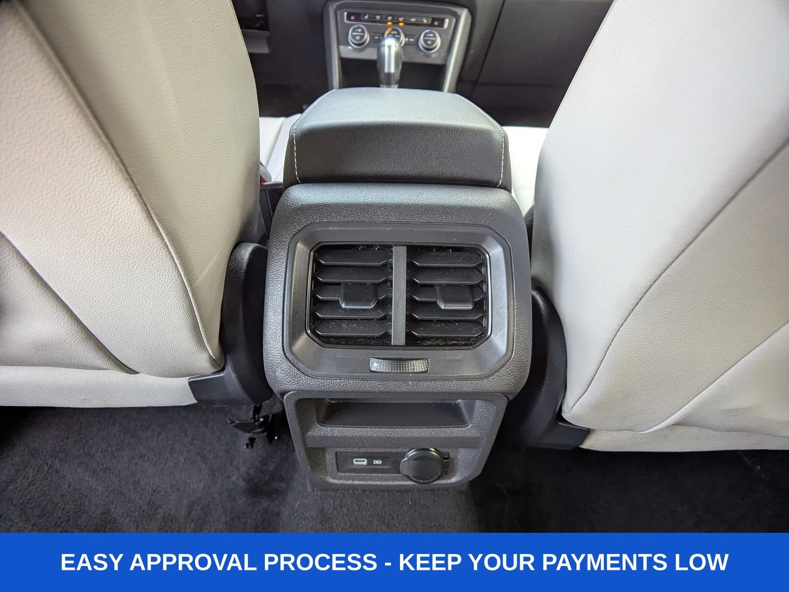 Used 2021 Volkswagen Tiguan SEL image 16