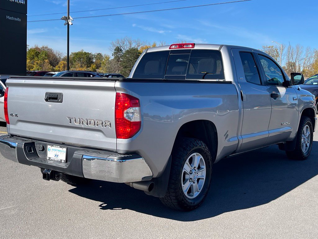 Used 2019 Toyota Tundra SR5 AWD/4WD image 11