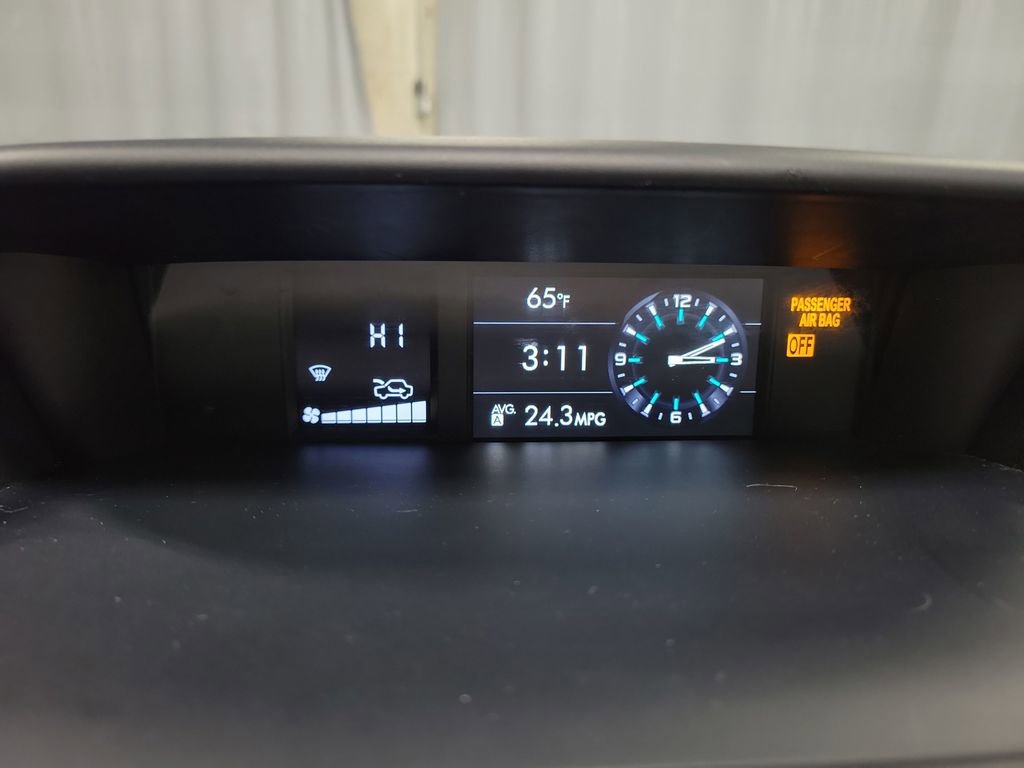 Used 2018 Subaru Forester 2.5i Premium w/ All-Weather Package image 21