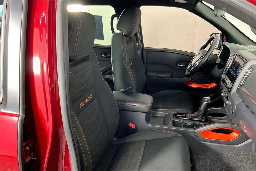Used 2022 Nissan Frontier PRO-4X w/ Technology Package image 10