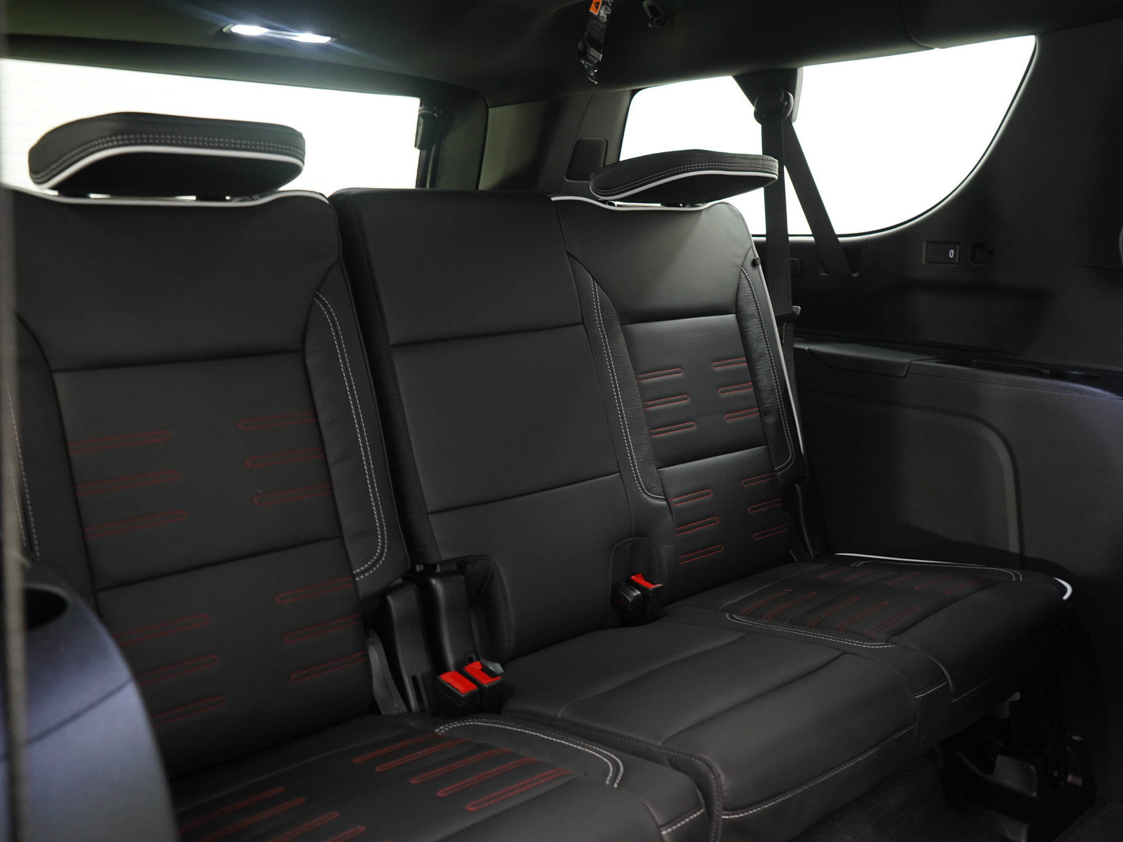 Used 2026 GMC Yukon XL AT4 Ultimate AWD/4WD image 15
