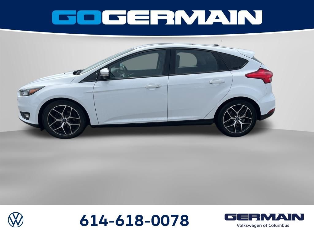 Used 2018 Ford Focus SEL w/ Cold Weather Package FWD image 3