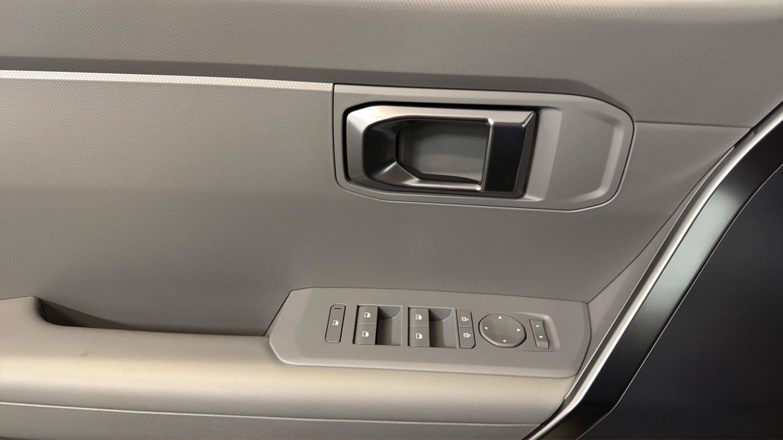 New 2027 Kia Seltos S FWD image 23