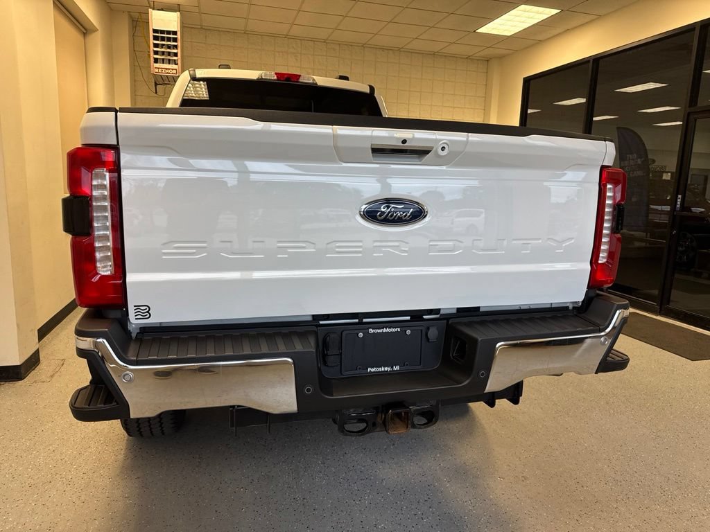 Used 2023 Ford F350 Lariat w/ Lariat Ultimate Package AWD/4WD image 53