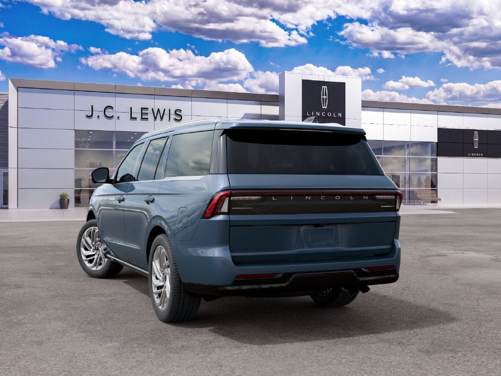 New 2027 Lincoln Navigator Reserve AWD/4WD image 4