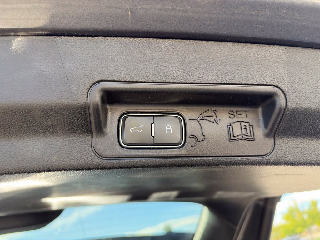 Used 2024 Ford Explorer ST w/ Equipment Group 401A AWD/4WD image 39
