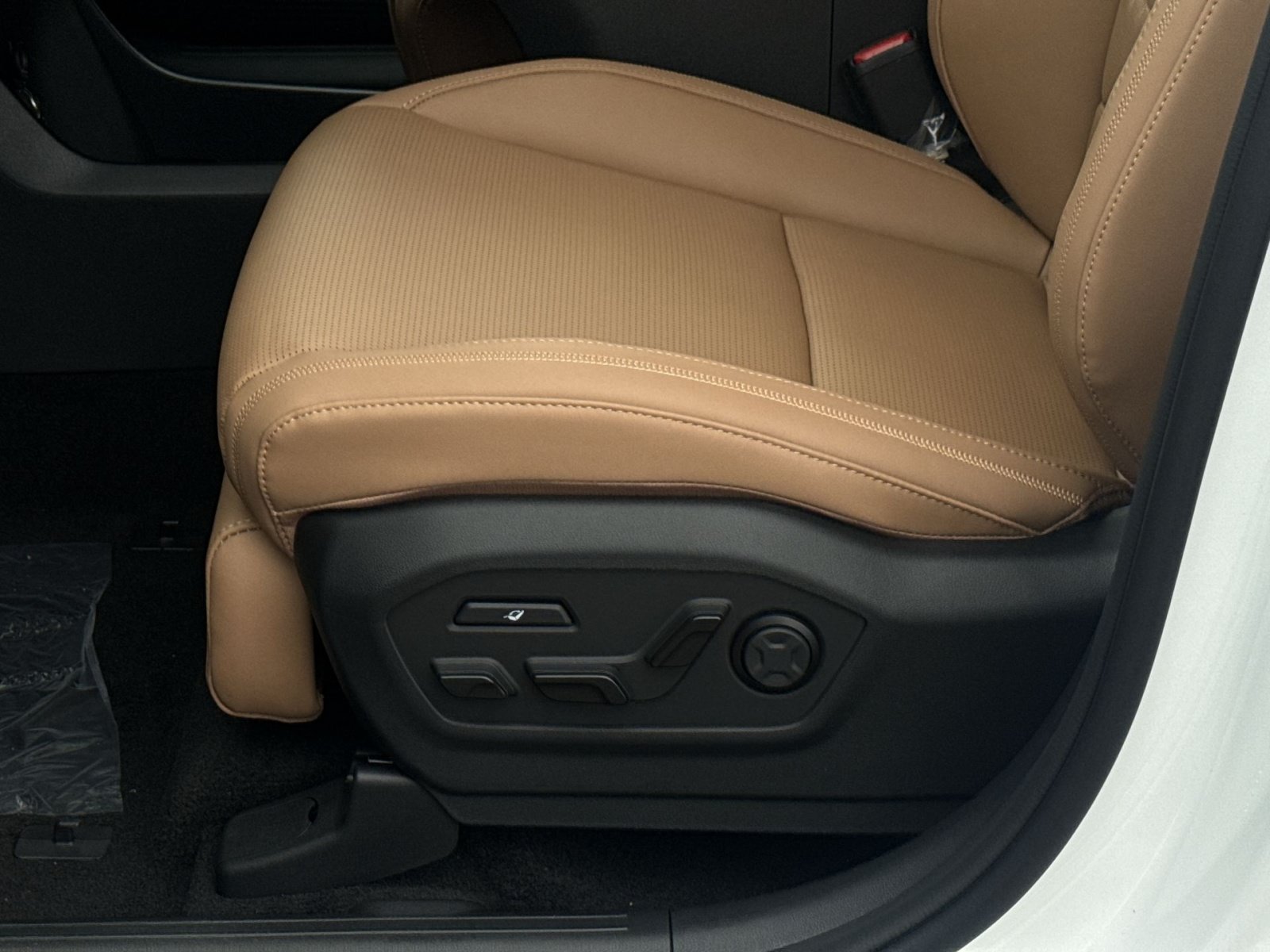 New 2026 Hyundai Santa Fe Calligraphy AWD/4WD image 14