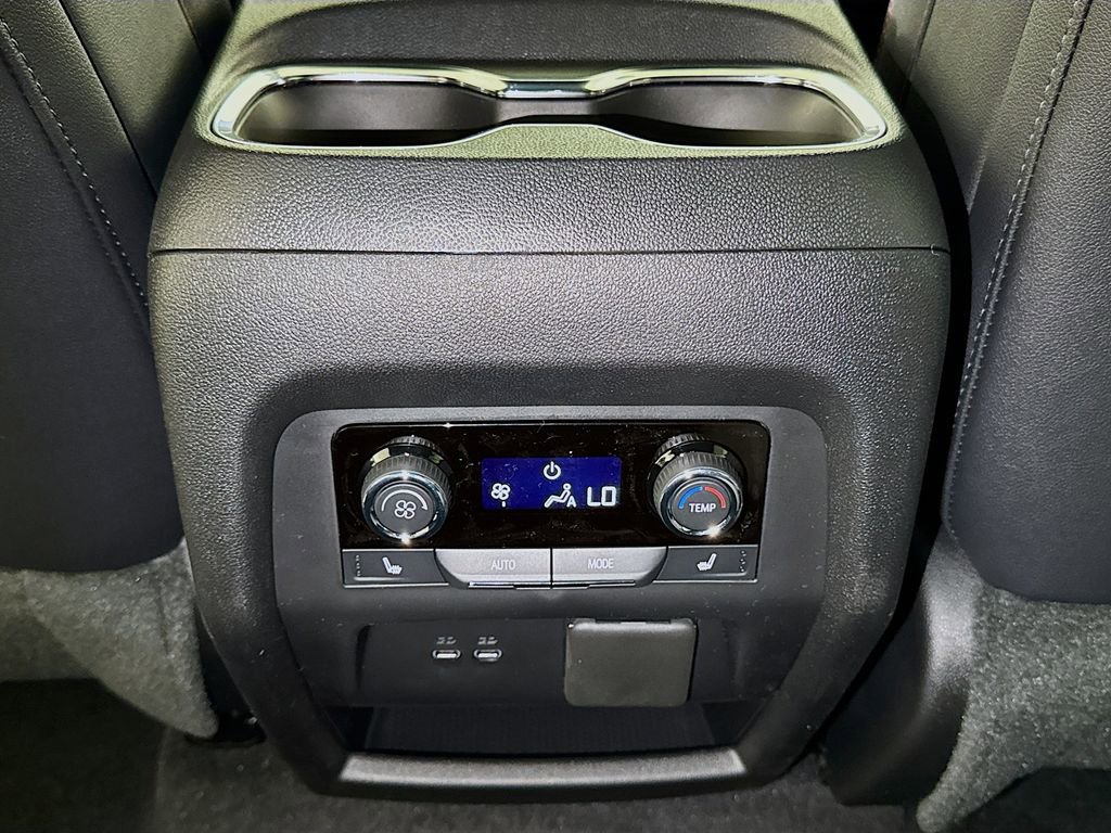 New 2026 Chevrolet Traverse RS image 14