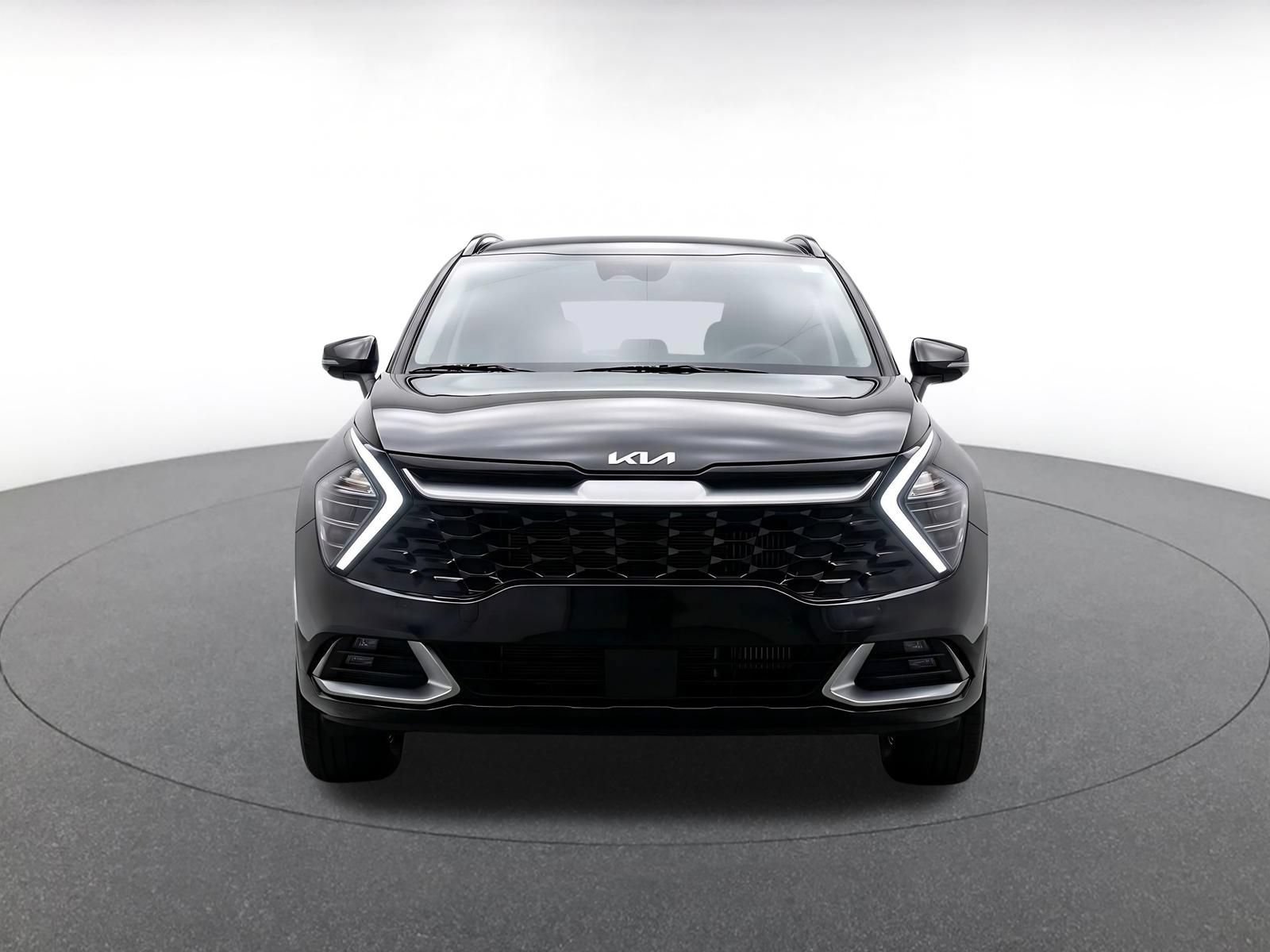 Used 2025 Kia Sportage LX FWD image 3