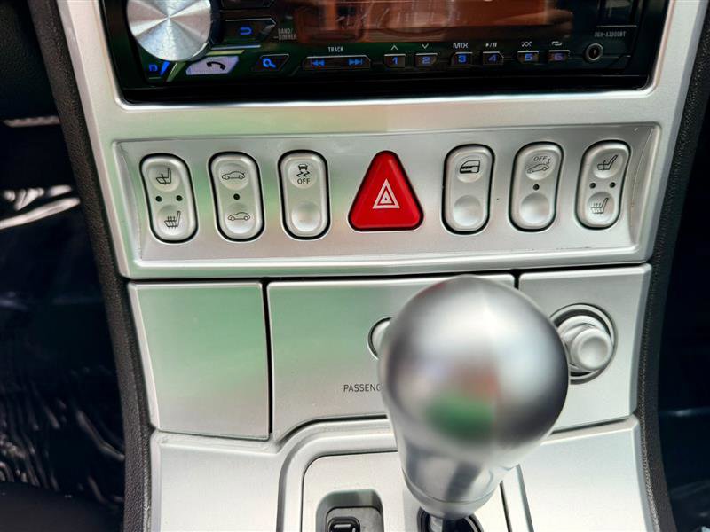 Used 2004 Chrysler Crossfire Coupe RWD image 12