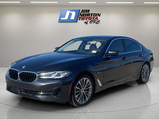 Used 2022 BMW 530e xDrive w/ Premium Package