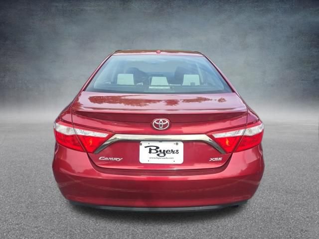 Used 2015 Toyota Camry XSE w/ Moonroof Package FWD image 4