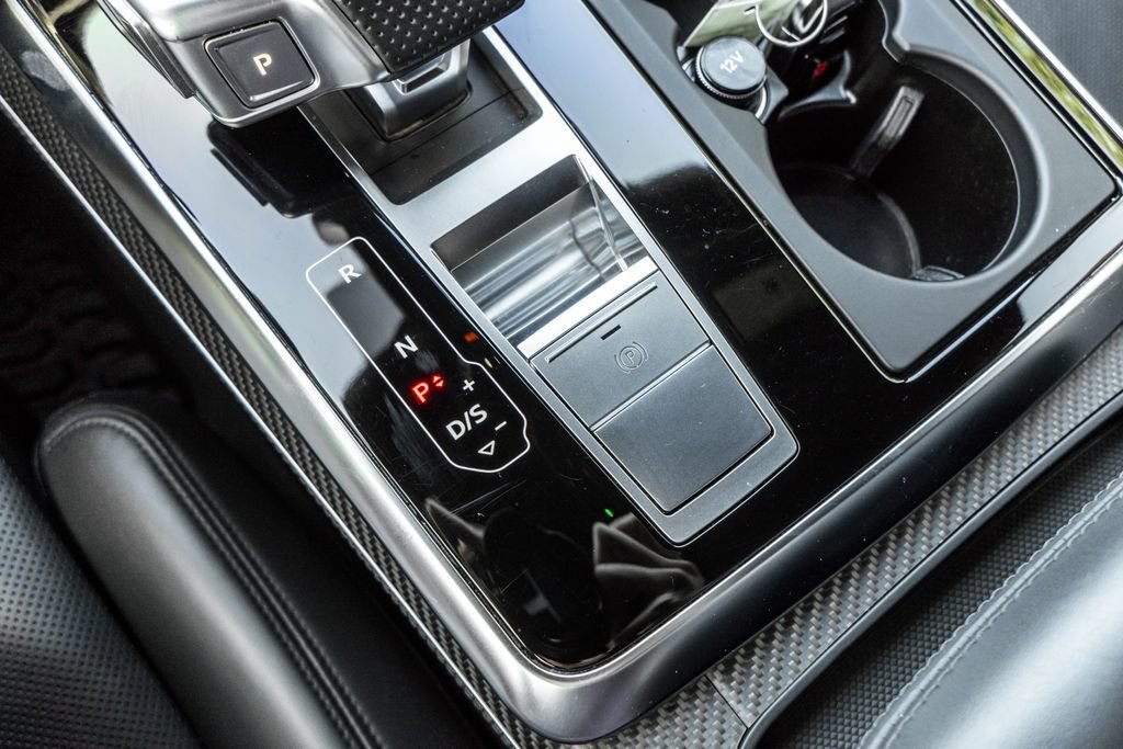 Used 2022 Audi RS Q8 AWD/4WD image 9