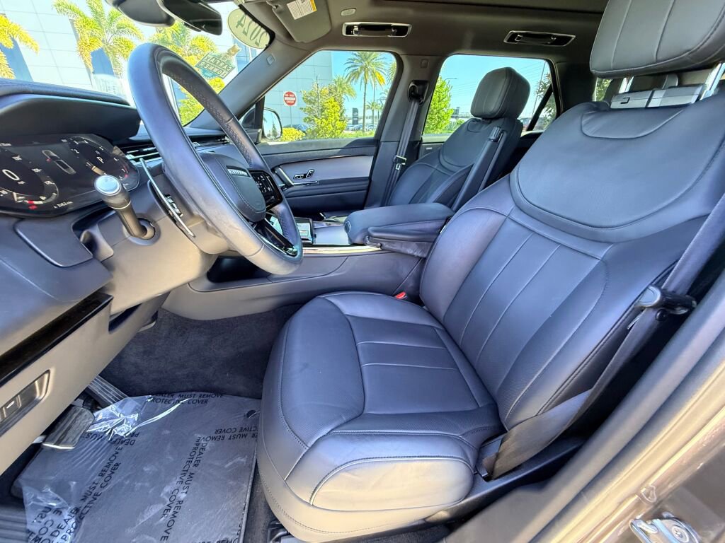 Used 2024 Land Rover Range Rover Sport Dynamic SE image 5