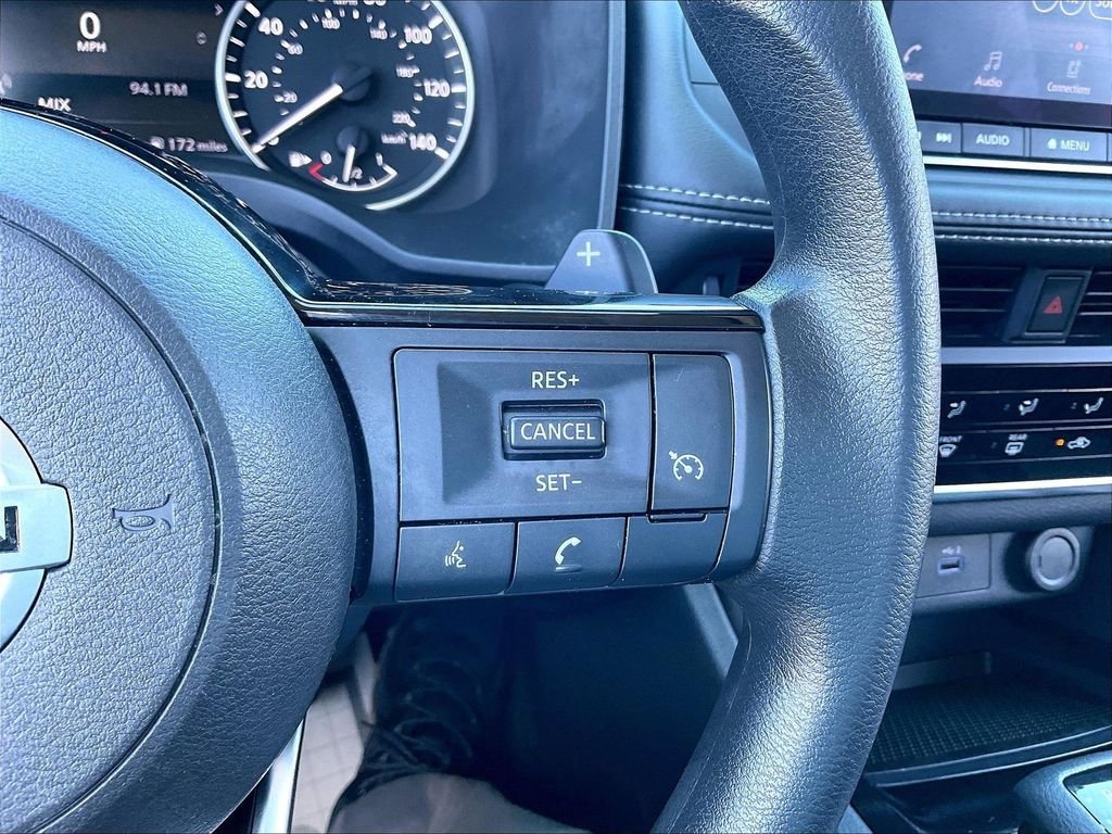 Used 2021 Nissan Rogue S AWD/4WD image 22