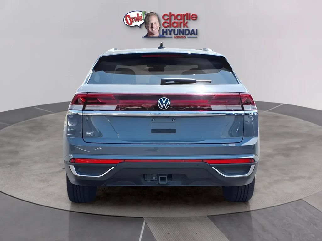 Used 2026 Volkswagen Atlas Cross Sport SE FWD image 4