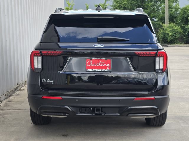 Used 2025 Ford Explorer ST-Line RWD image 9