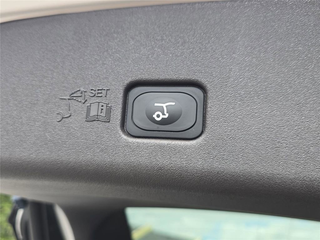 New 2026 Lincoln Nautilus Black Label image 25