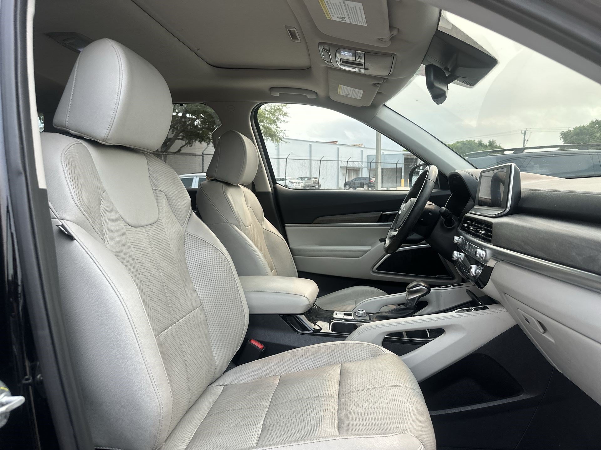Certified 2022 Kia Telluride EX w/ EX Premium Package FWD image 22