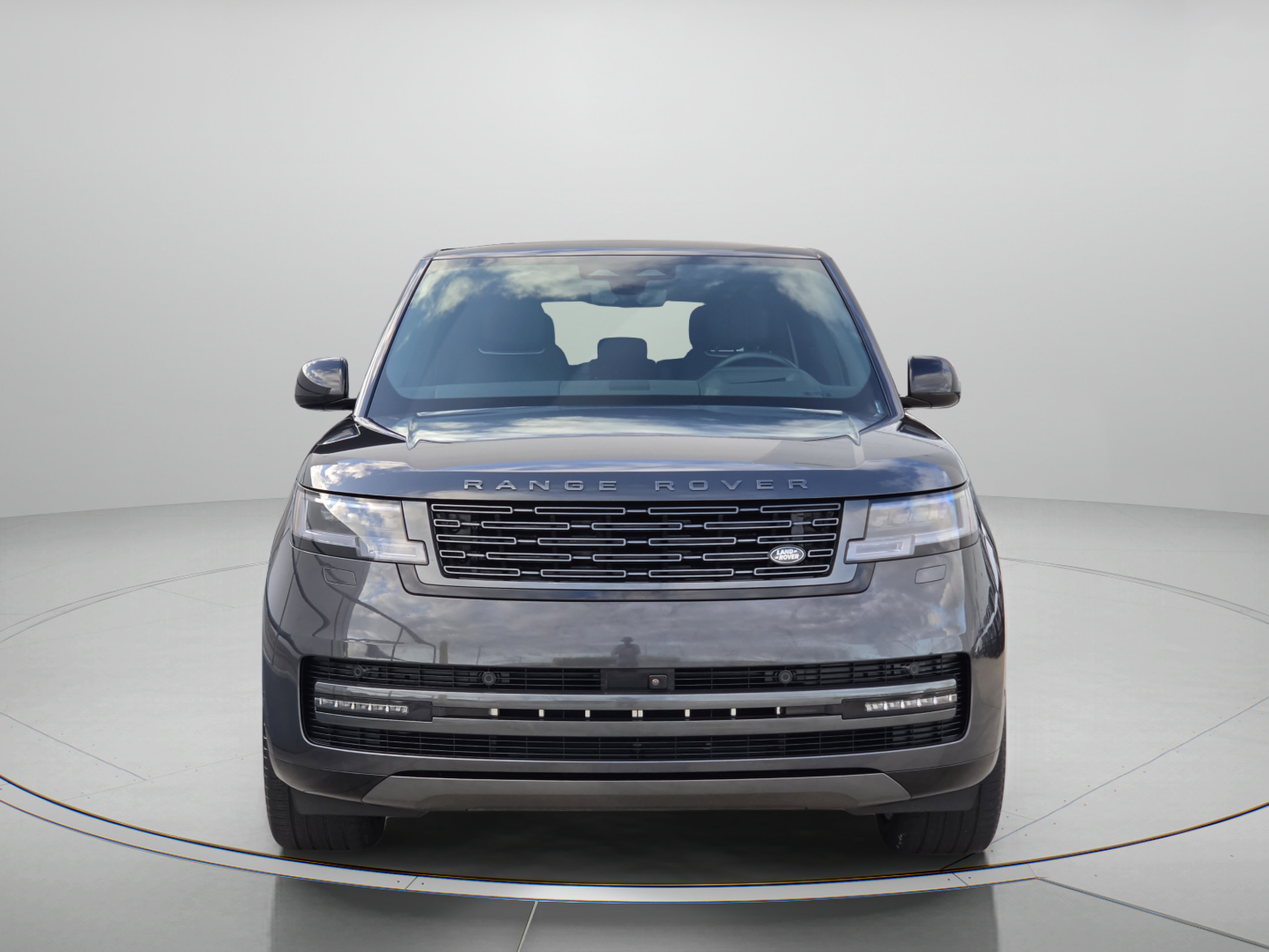 Certified 2025 Land Rover Range Rover SE AWD/4WD image 6