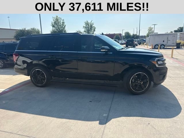 Used 2024 Ford Expedition Max Limited RWD image 2